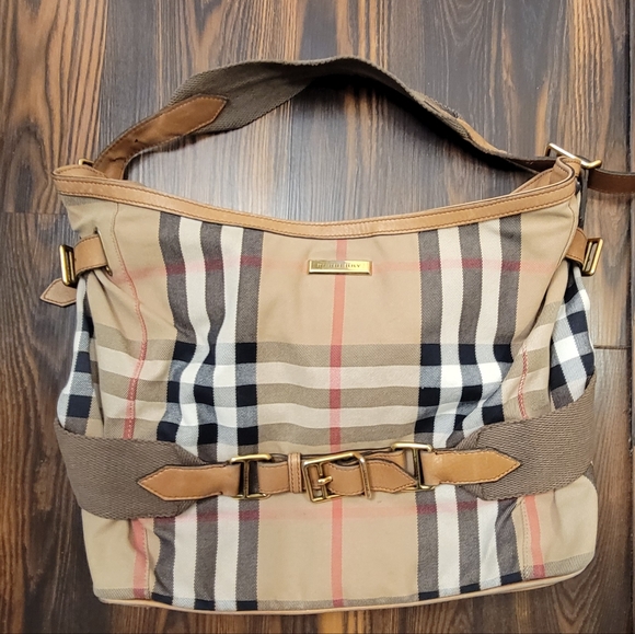 Burberry handbag - Picture 2 of 16